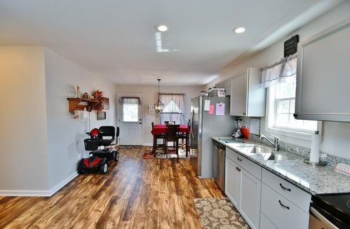 5745 Fld Vw Cir, Gainesville GA 30506-2409 exterior