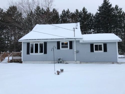 5745 Valley Rd, Alanson MI  49706-9437 exterior