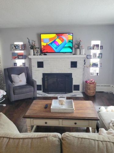 1603 Ave, Waukegan IL 60085-3946 exterior