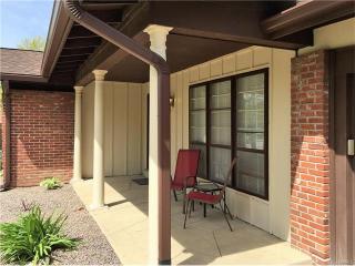 2907 Flameglow Dr, Saint Louis MO  63129-2411 exterior