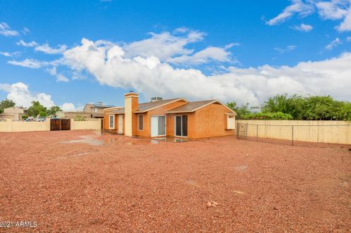 19016 15th St, Phoenix AZ  85024-2364 exterior