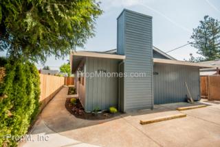 5726 83rd Ave, Portland OR  97266-4822 exterior