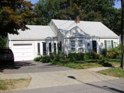 135 Fairway Dr, Newton, MA 02465-1714