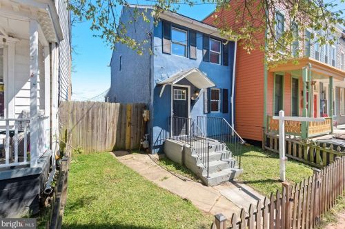 1238 U St, Washington, DC 20020-7012