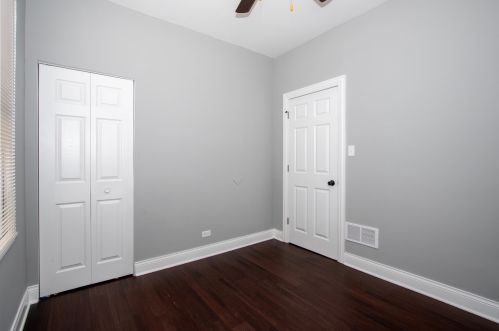 10350 Indiana Ave, Chicago IL  60628-2850 exterior