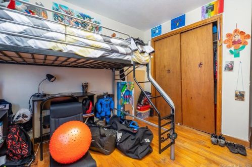 338 Cherry St, New Britain CT 06051-3507 exterior