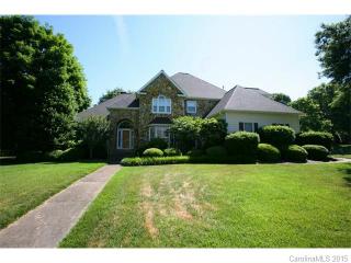 855 Craigmont Ln, Concord, NC 28027-6442