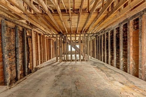 3420 Ligonier St, Pittsburgh PA 15201-1329 exterior