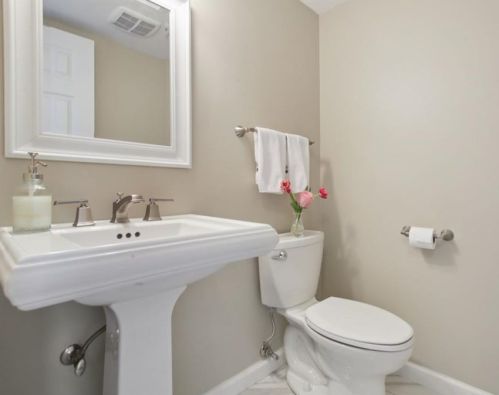 41 Forrest Pl, Atlanta GA 30328-4871 exterior