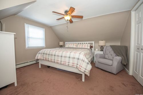 32 Adelaide St, Huntington Station NY 11746-3441 exterior