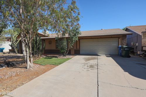 8831 Elm St, Phoenix AZ 85016-4839 exterior