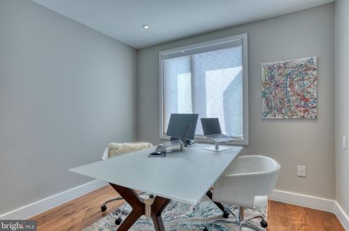 308 2nd St, Philadelphia PA 19133-0040 exterior