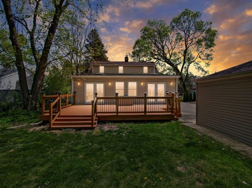 4985 43rd St, Milwaukee, WI 53220-4809