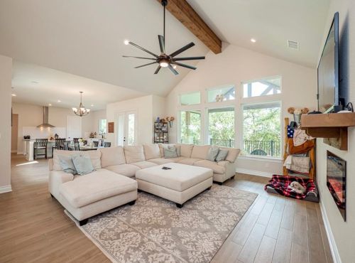 1026 Mystic Breeze, Spring Branch TX 78070-5076 exterior