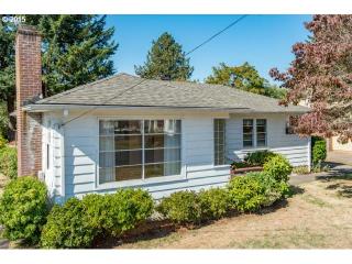 7443 78 Ave, Portland OR  97213-6957 exterior