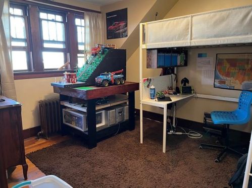 3220 Brownsville Rd, Pittsburgh PA 15227-2432 exterior