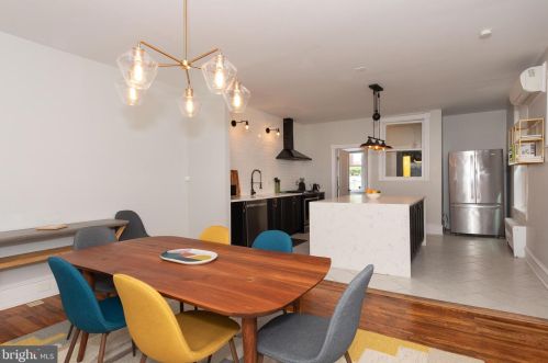 5213 Catharine St, Philadelphia PA 19143-2625 exterior