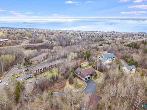 820 Partridge St, Duluth MN 55811-2128 exterior