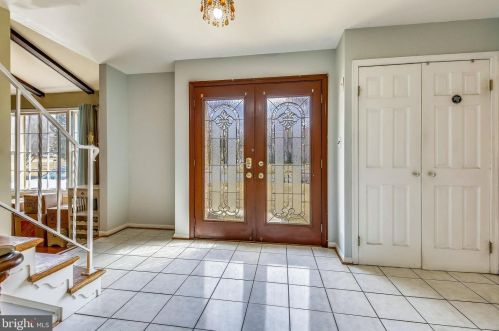 14100 Cricket Ln, Silver Spring, MD 20904-5916