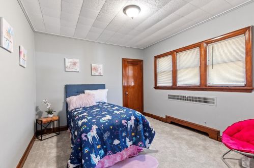 4528 Leon Ter, Milwaukee WI 53216-2431 exterior