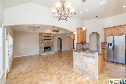 578 Winding River Ln, Spring Branch TX 78070-6382 exterior