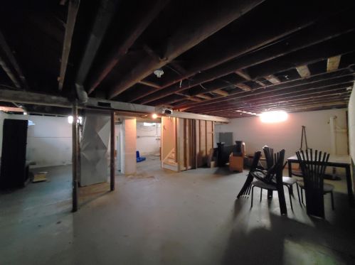 3414 78, Milwaukee WI 53219-3823 exterior