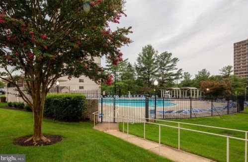 1121 University Blvd, Silver Spring MD  20902-3356 exterior