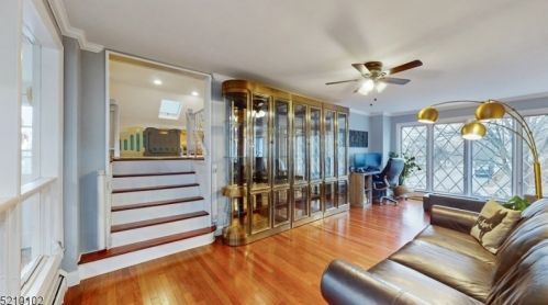 136 Mount Vernon St, Nutley NJ  07110-2568 exterior