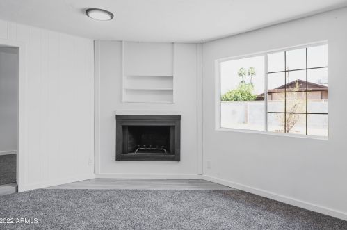 3426 Elm St, Phoenix AZ 85033-1039 exterior