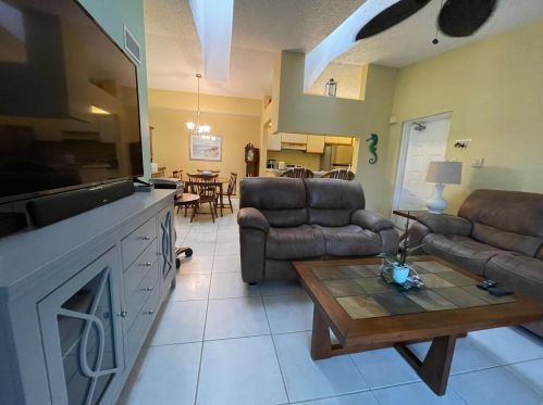 2508 Anchorage Cv, Fort Pierce FL 34952-6235 exterior