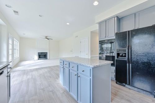 7636 Cole Ln, Atlanta GA 30349-1090 exterior