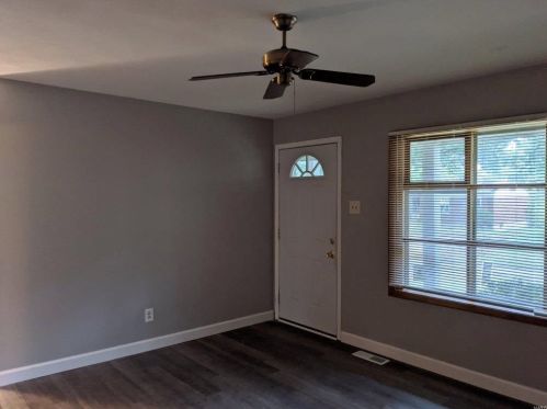 1725 Bradshaw Dr, Saint Louis MO 63136-2422 exterior