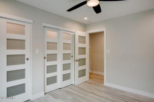 7614 20th St, Phoenix AZ  85020-4703 exterior