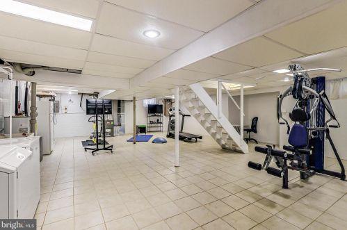 3200 Kayson St, Silver Spring MD 20906-3942 exterior