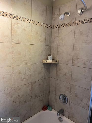 2306 Upland St, Chester PA 19013-5127 exterior