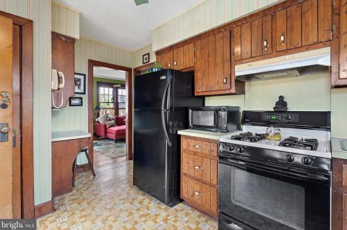 308 River Ave, Point Pleasant Beach NJ 08742-4313 exterior