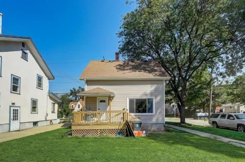 2689 Milwaukee St, Madison WI  53704-5153 exterior