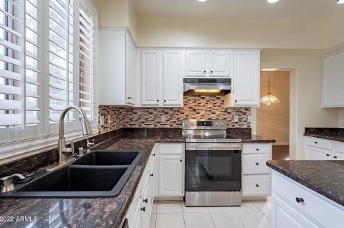 2421 Nolina Dr, Chandler AZ 85286-7420 exterior