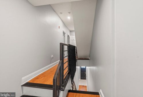 2941 Diamond St, Philadelphia PA 19122-1402 exterior