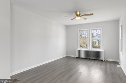 1201 Morgan Ave, Riverton, NJ 08077-2239