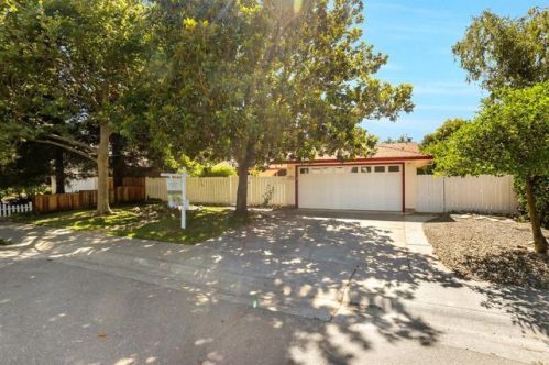 1719 Poplar Ln, Davis, CA 95618-1518