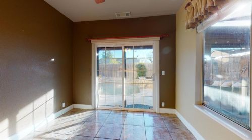 1922 Porter Way, Turlock CA 95380-3788 exterior