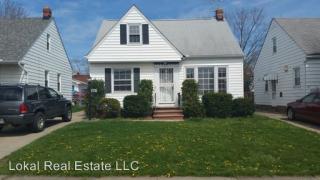 19317 Beverly Ave, Cleveland OH  44137-2304 exterior