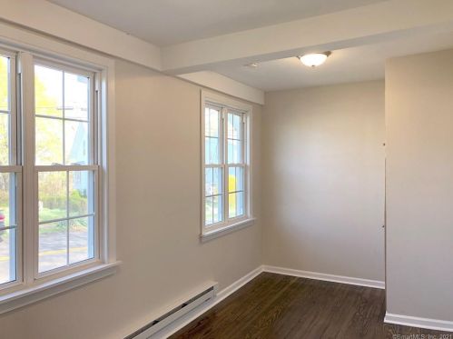 109 Hillcrest Ave, New Britain CT  06053-2540 exterior