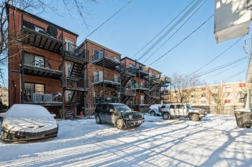 3305 Michigan Ave, Chicago IL  exterior