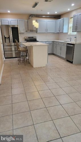 135 Passaic St, Trenton NJ  08618-4607 exterior