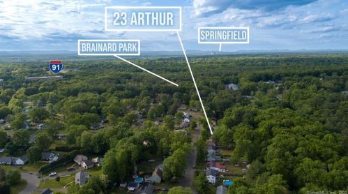 23 Arthur Ave, Enfield CT 06082-2502 exterior