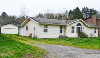 12824 65th Ave, Seattle WA  98188-2588 exterior