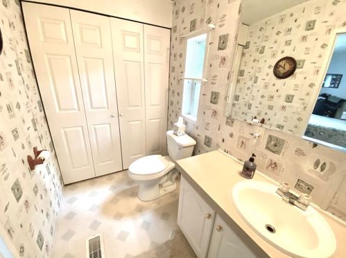 84 Celebration Cir, Chicopee MA 01020-2881 exterior