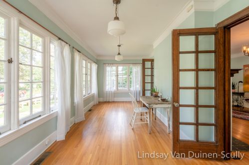 636 College Ave, Grand Rapids MI 49503-5305 exterior